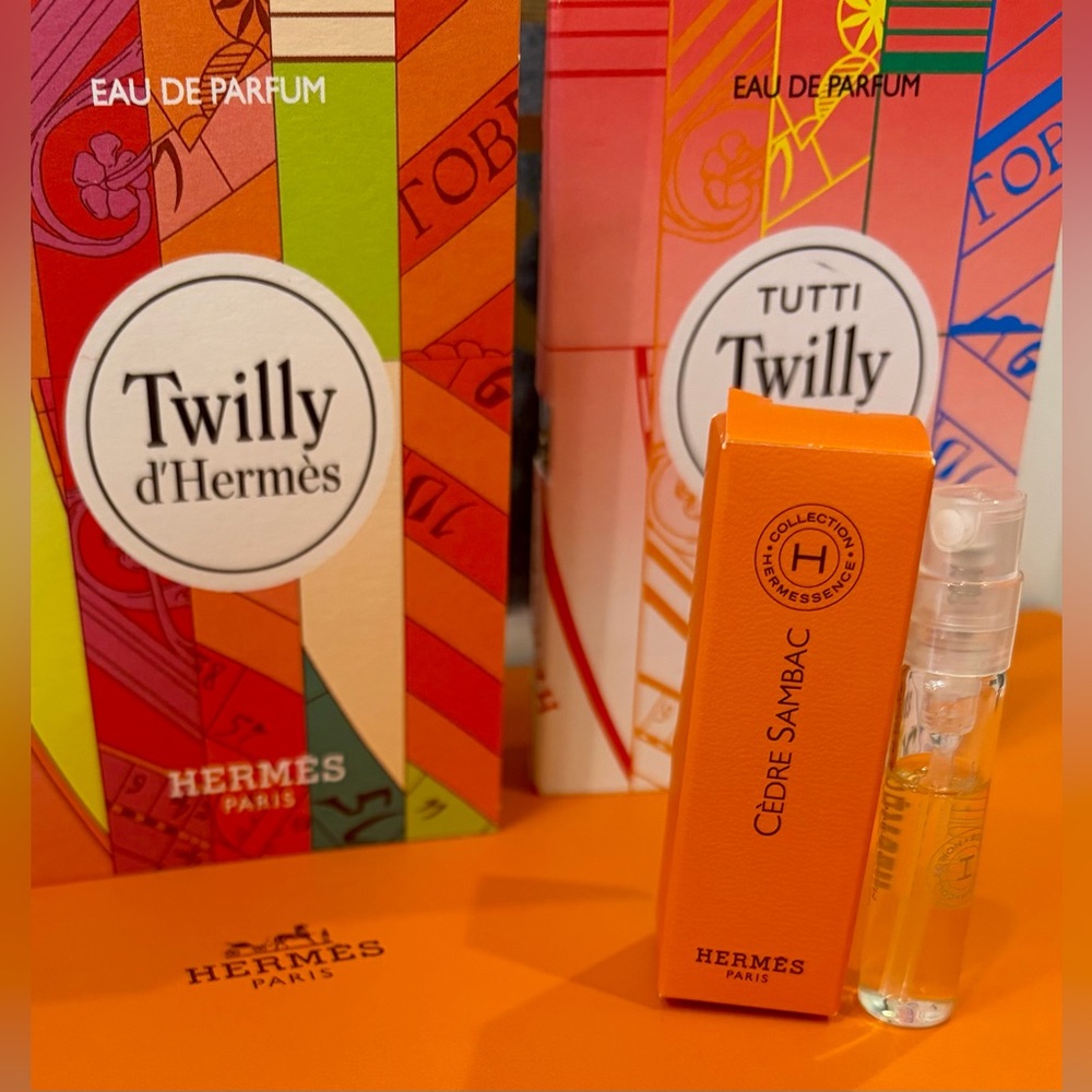 🧡NWT HERMÈS Accs. Travel Size Fragrances/Lipstick/Birkin Pop Socket/Mirror 🧡 - Picture 6 of 12